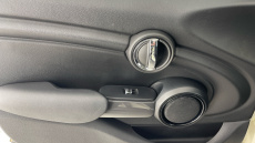 MINI Hatchback 1.5 Cooper Classic II 5dr Petrol Hatchback